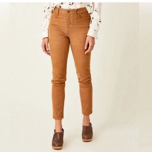 Carve Designs Women's size 6 Skyler Carmel Skinny Cords Corduroy Pants